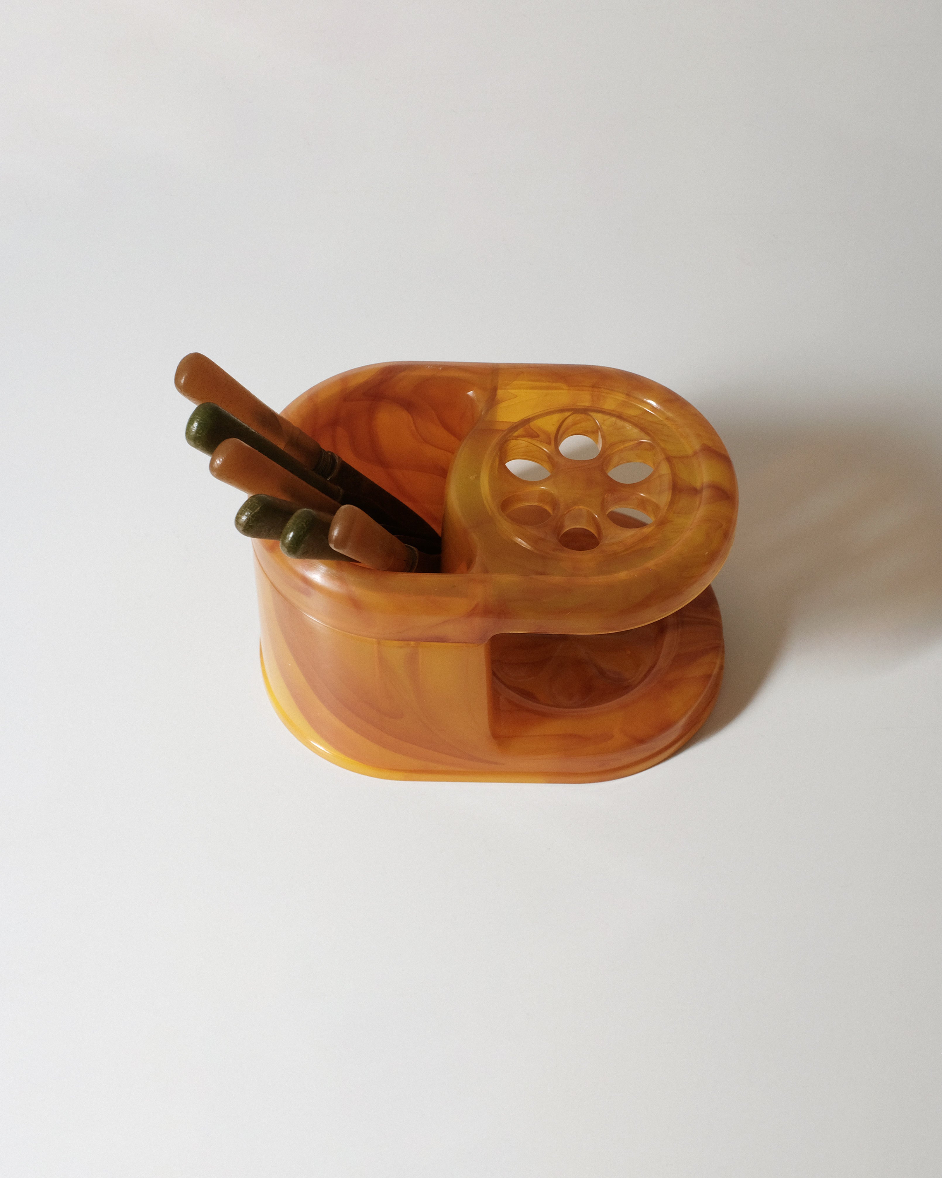 01_Amber Organizer